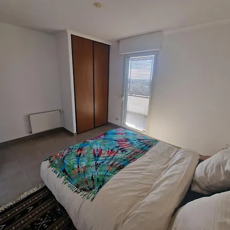 Superbe De 50 M Sur Les Berges Du Lez